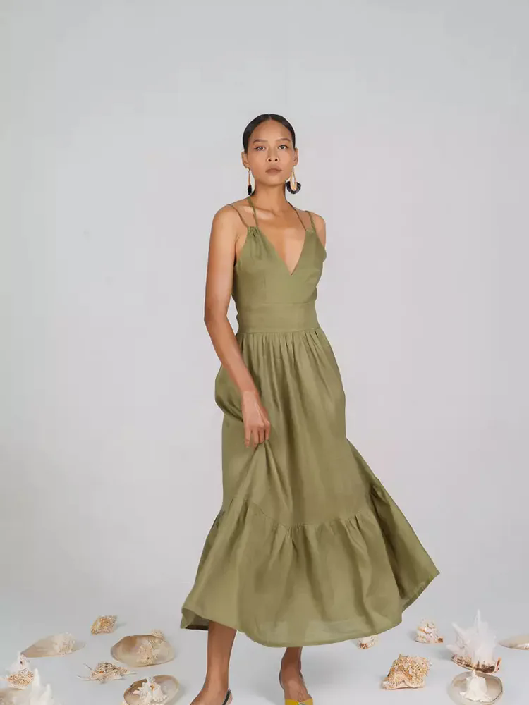 How to Choose and Style the Perfect Long Dress?